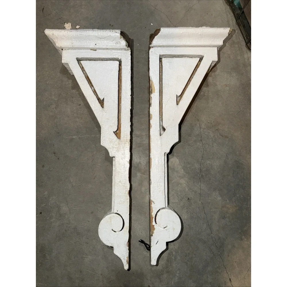Pair Of 25in antique White wooden‎ corbels Vintage